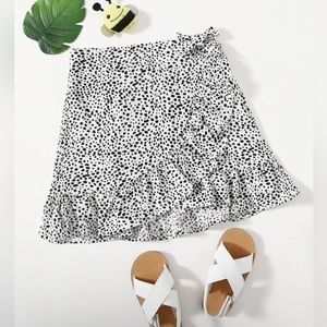 SHEIN girls skirt